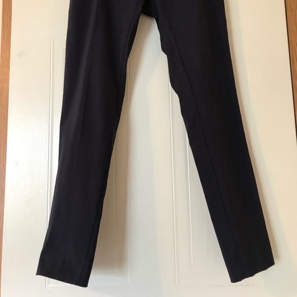 Motherhood Maternity Pants - Picture 2 of 5